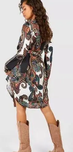 Boohoo  Women Old Money Paisley Artsy Button Up Long Sleeve Shirt Dress Size 6