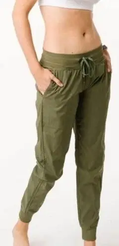 Zyia ACTIVE Olive Trail Joggers 29” M