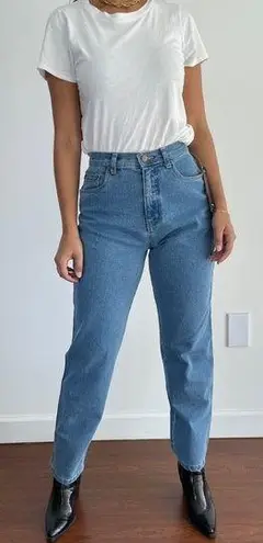 Bill Blass NWT Vintage  high waist STRETCH mom jeans 27 waist