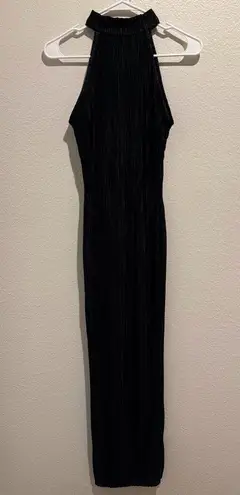 Pretty Little Thing PrettyLittleThings Black High Neck Maxi Dress Size 0