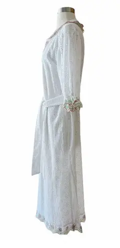 Roller Rabbit Luca Caftan Dress White Eyelet Embroidery Scalloped Floral Small