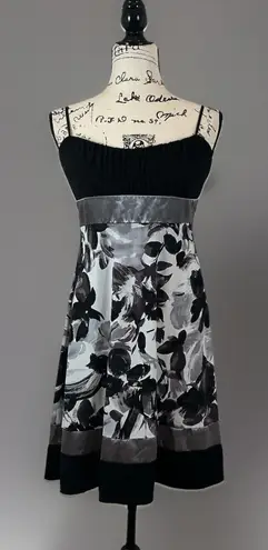 Ruby Rox Black & Gray Floral Sleeveless Dress - Empire Waist A Line Fit Flare Party