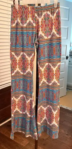 Boutique EUC Boho Patterned High