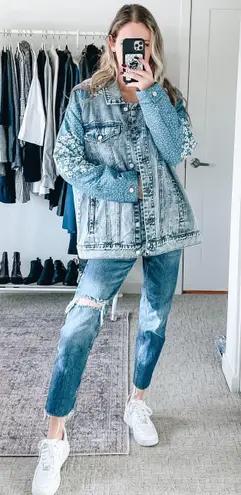 Avec Les Filles Blue Ditsy Floral Denim Jacket