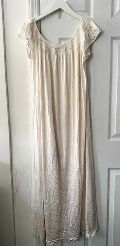 Vassarette Ivory Cream Modest Cap Sleeve Full Length Satin Nightgown Medium Vtg