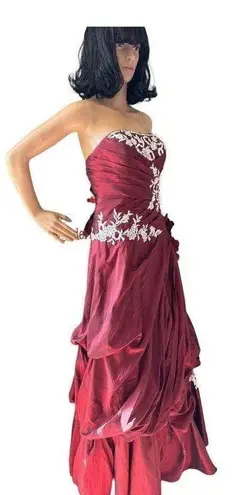 Burgandy Ball Gown Sweetheart Beading Long Taffeta Quinceanera Dress size Medium