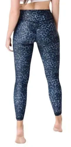 Zyia Stone Leopard Scrunchy Light n Luxe 7/8 24” Leggings 8-10