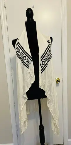 Vocal Cross Rhinestone Fringe Open Front Long Vest White M