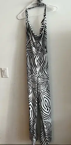 ASOS Zebra Print Halter Wide Leg Jumpsuit Size 6 NWOT Black