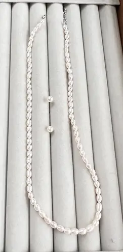 Brand new S925 baby freshwater pearls earrings and rice pearls necklace White