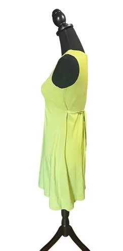 Lime Green Sleeveless Metropolitan Dress