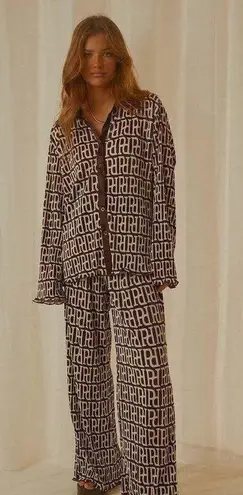 Peppermayo NWOT Change of Pace Logo Mania Blouse in Brown/White Size 2