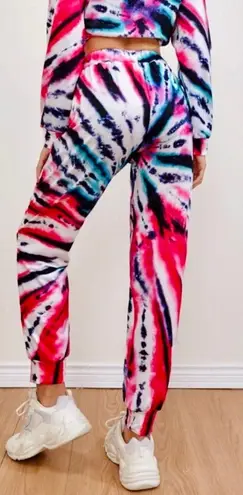 Boutique NEW âIconic Collectionâ Joggers