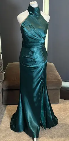 Women’s Green Full Length Halter Neck Mermaid Prom Dress Corset Back Size 2 NWT