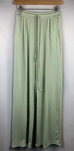 Women’s Katch Me Sage Green Ribbed Pants Size M Size M