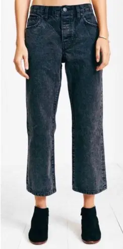 BDG Mid rise Relaxed Cropped Jean