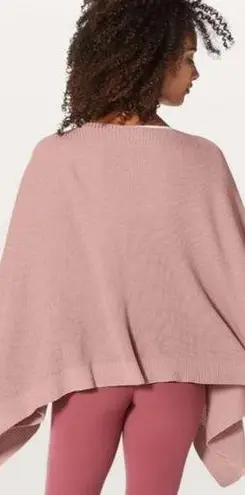 Lululemon  Forward Flow Poncho Cashmere Blend Cozy‎ Travel Cape Wrap OS