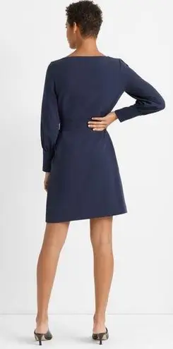 Club Monaco Button Sleeve Dress Robe in Navy/ Bleu Marine Size 2, New w/Tag $269