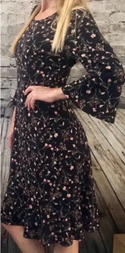 Kaileigh Gretta Greta Knit Dress Dark Green Pink Floral 3/4 Sleeve Bell Sleeve L