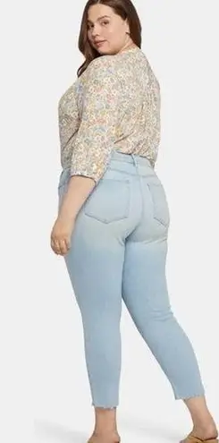 NYDJ Aline Dunes Light Blue Raw Hem Ankle Skinny Jeans Size 14 NWT Slimming