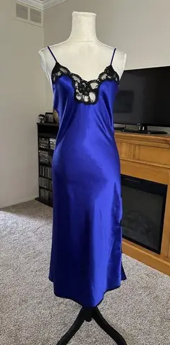 Vintage Satiny Lace Nightgown Side Slit Sexy Romantic Neglige’ Sapphire Blue