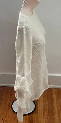 Gio & Gio. White Wool and Mohair Blend Tiered Sleeve Sweater, size S Made in Italy