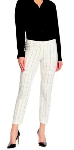 Amanda & Chelsea White Ankle Cropped Pants