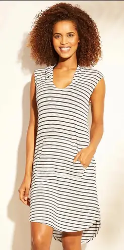 Kona Sol Sleeveless Black and White Striped Hooded Swimsuit Cover Up