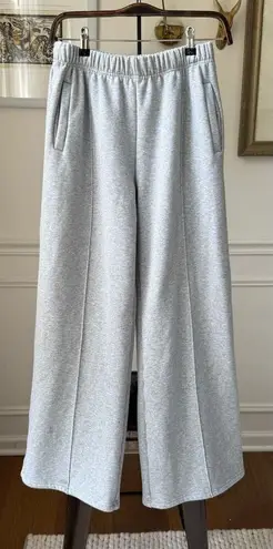 OGL Movement Grey Wide Leg Front Seam Sweatpants L Gray Size L