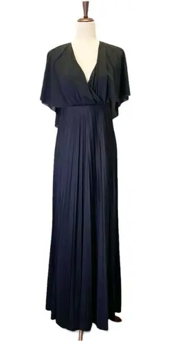 NWT ASOS Maternity Black Cape Back Pleated Long Maxi Dress Women’s Size 4 NEW