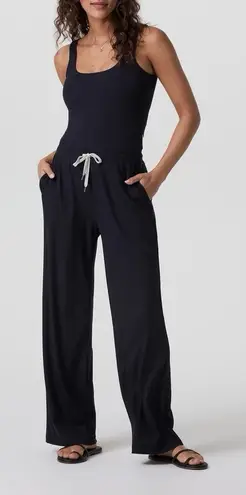 Vuori Women's Pose Scoop Jumpsuit Size Large Black Athleisure Pockets Wide Leg