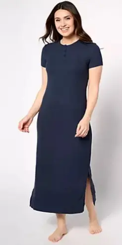 Barefoot Dreams Malibu Collection
Ultra Soft Henley Dress Indigo Color
Size 1XP