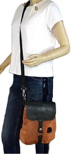 EL CEIBO HANDCRAFTED TAN SUEDE AND BLACK LEATHER CROSSBODY MESSENGER BAG Brown