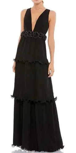 Mac Duggal NEW Woman's Pleated Ruffle Tiered Plunge Back Detail Deep V-Neck Maxi