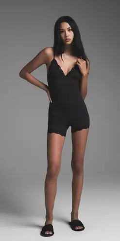 SKIMS Black Fits Everyone Lace Triangle Onesie M