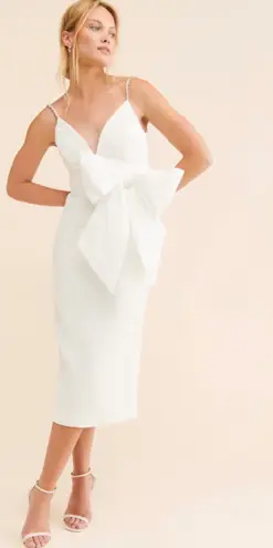 Genevieve Brand new with tags Rebecca Vallance Bow V-Neck Sheath Midi Dress