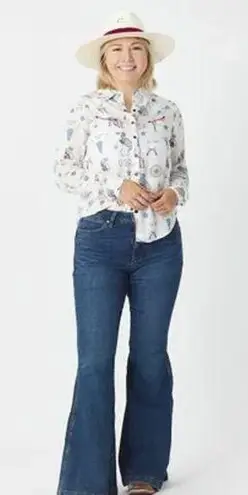 Wrangler Wranger Retro Jean High Rise Flare Jeans in Jana - Image 1