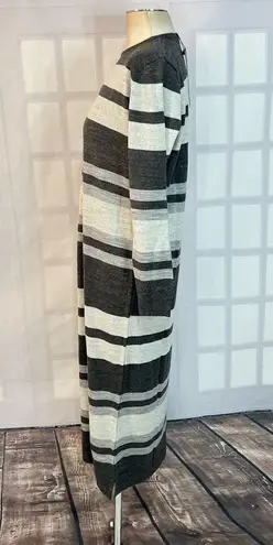 Tavin nwt long sleeve gray striped maxi length sweater dress size small 4