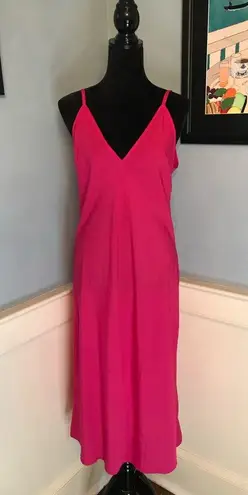 Hot pink pleated batwing midi dress in chevron dobby sz 4