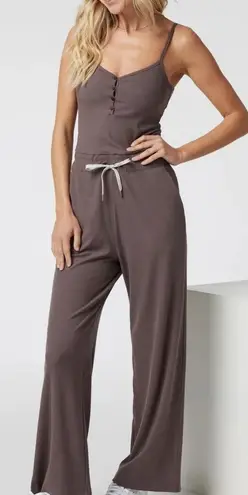 Vuori Womens Ribbed Knit Pose Henley Athleisure Jumpsuit Size M Chocolate Brown