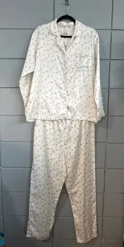 Aria Vintage Satin Floral Pajama Set in Ditsy Floral size M