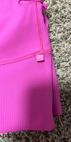 Lululemon ribbed Power Pivot tank