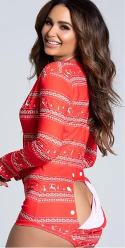Yandy Red Reindeer Festive Print Romper Sleepwear Button Up Large Holiday Pj’s