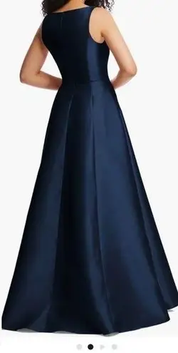 Alfred Sung NWOT  Corset Satin navy maxi square neck Gown size 4