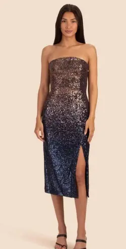 Trina Turk 💕💕 Stella Dress ~ Supernova Sequin Moonstone/Midnight Ombre 8 NWT