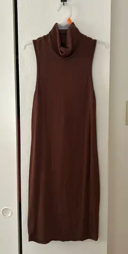 Brown Sleeveless Mockneck Dress