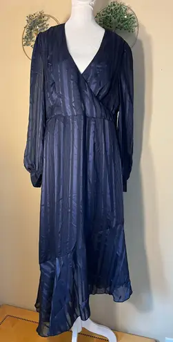 Adyson Parker Black Iris Indigo Stripe Long Sleeve Asymmetrical Hem Large