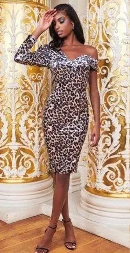 Lavish Lice Lavish Alice Velvet Statement Leopard Animal Print Midi dress