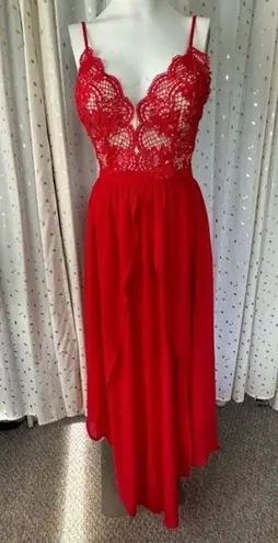 Latulle Red Lace Embroidered Applique Sheer Chiffon Flowy Front Slits Prom Dress