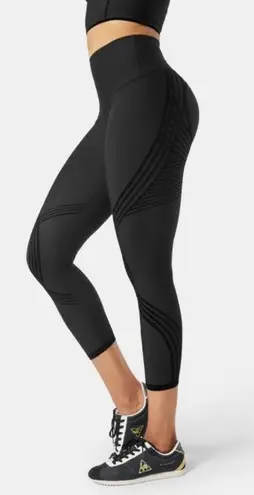Fanka Body Sculpt 7/8 Leggings Small Gym Workout Yoga Pilate Running Black